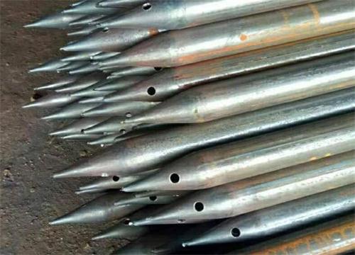 广灵隧道钢花管现货